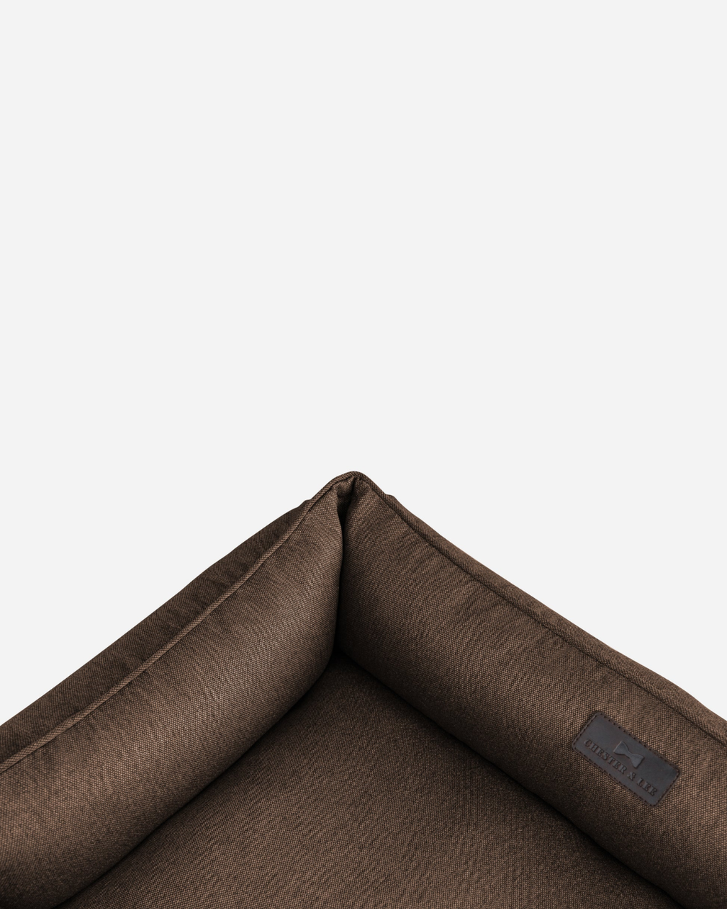 Chester & Lee - Cotton Sleeper Dog Bed Brown