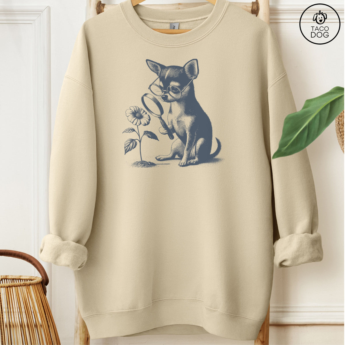 Chihuahua Botanist Flower Sweatshirt