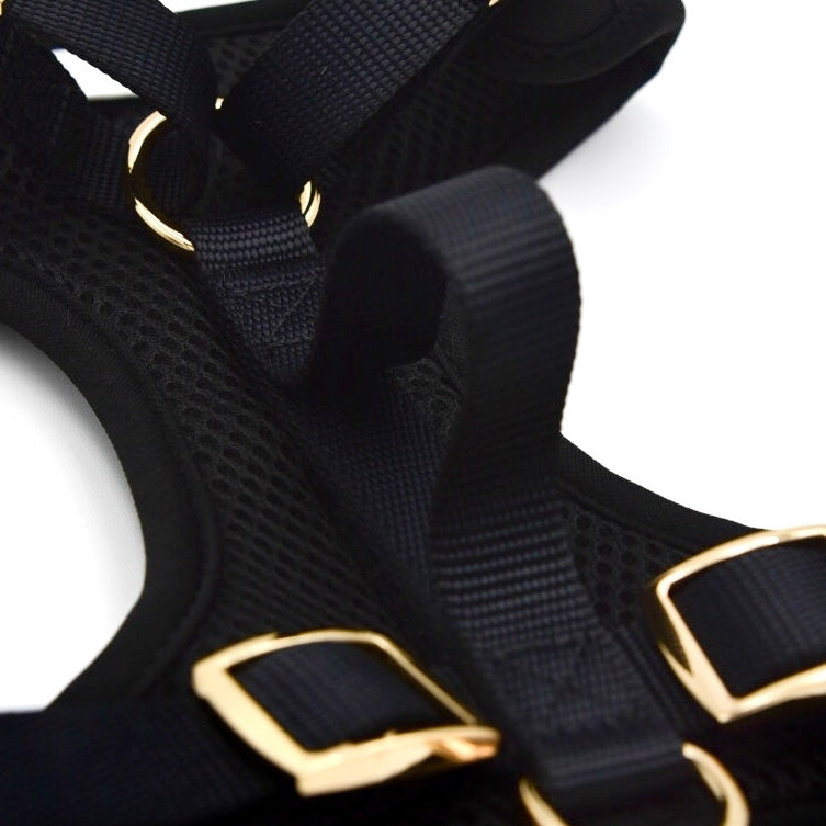 Fur Elise Dog Harness - Noir — fabric and hardware detail