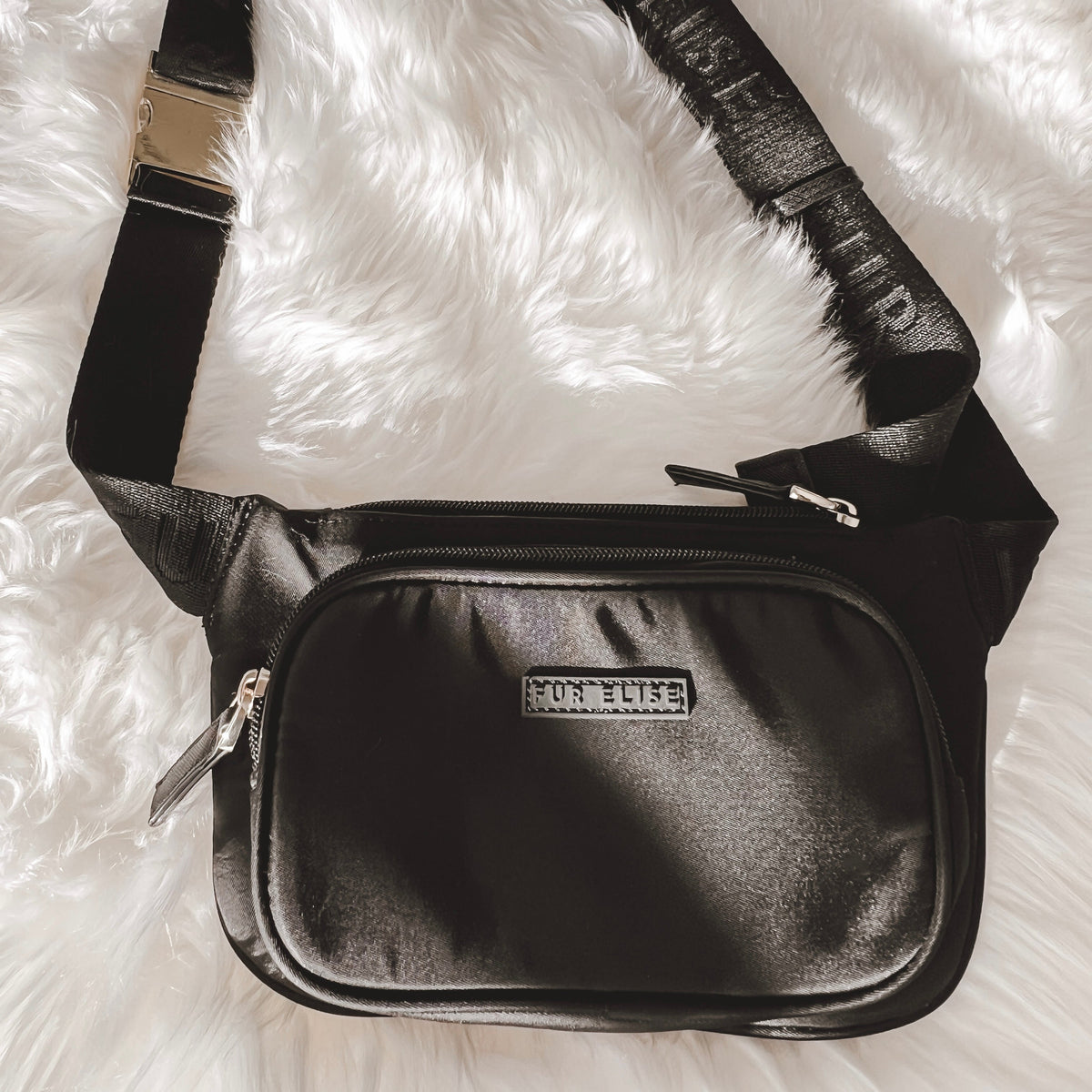 Fur Elise On-the-Go Dog Walking Set - Noir — individual component or lifestyle view