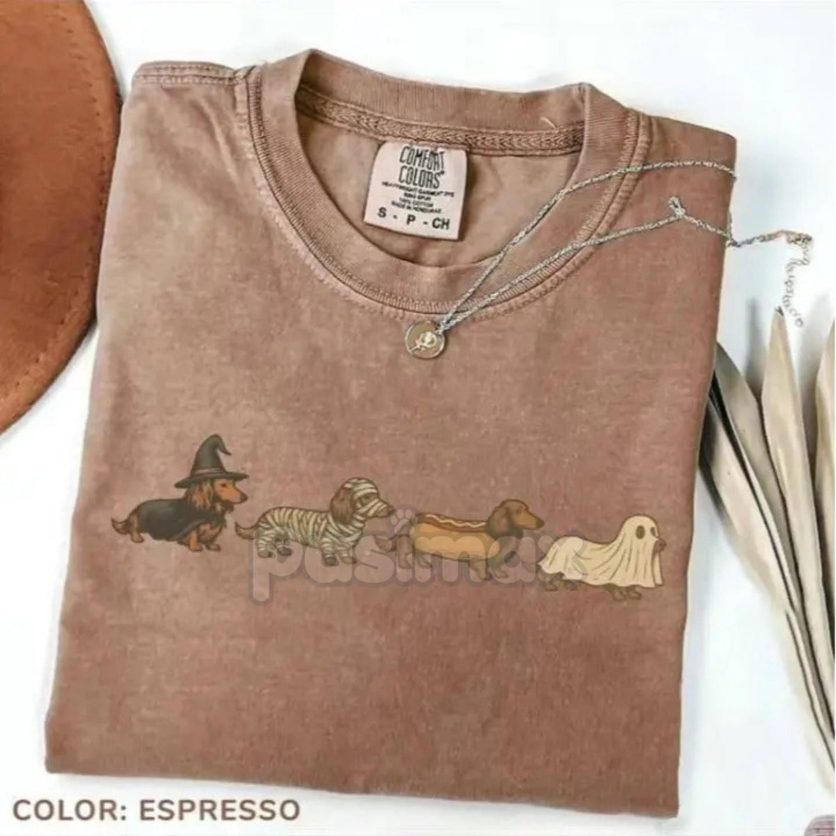 Comfort Colors® 'Honk Nation' Retro Graphic T-Shirt – Vintage Art Dachshund Streetwear, Unbothered Dog Lover Tee