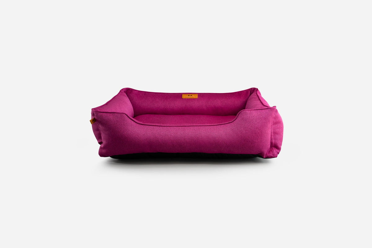 Chester & Lee - Cotton Sleeper Dog Bed Berry Pink