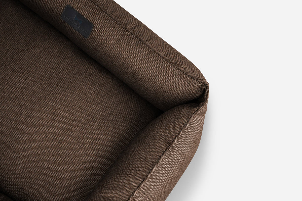 Chester & Lee - Cotton Sleeper Dog Bed Brown