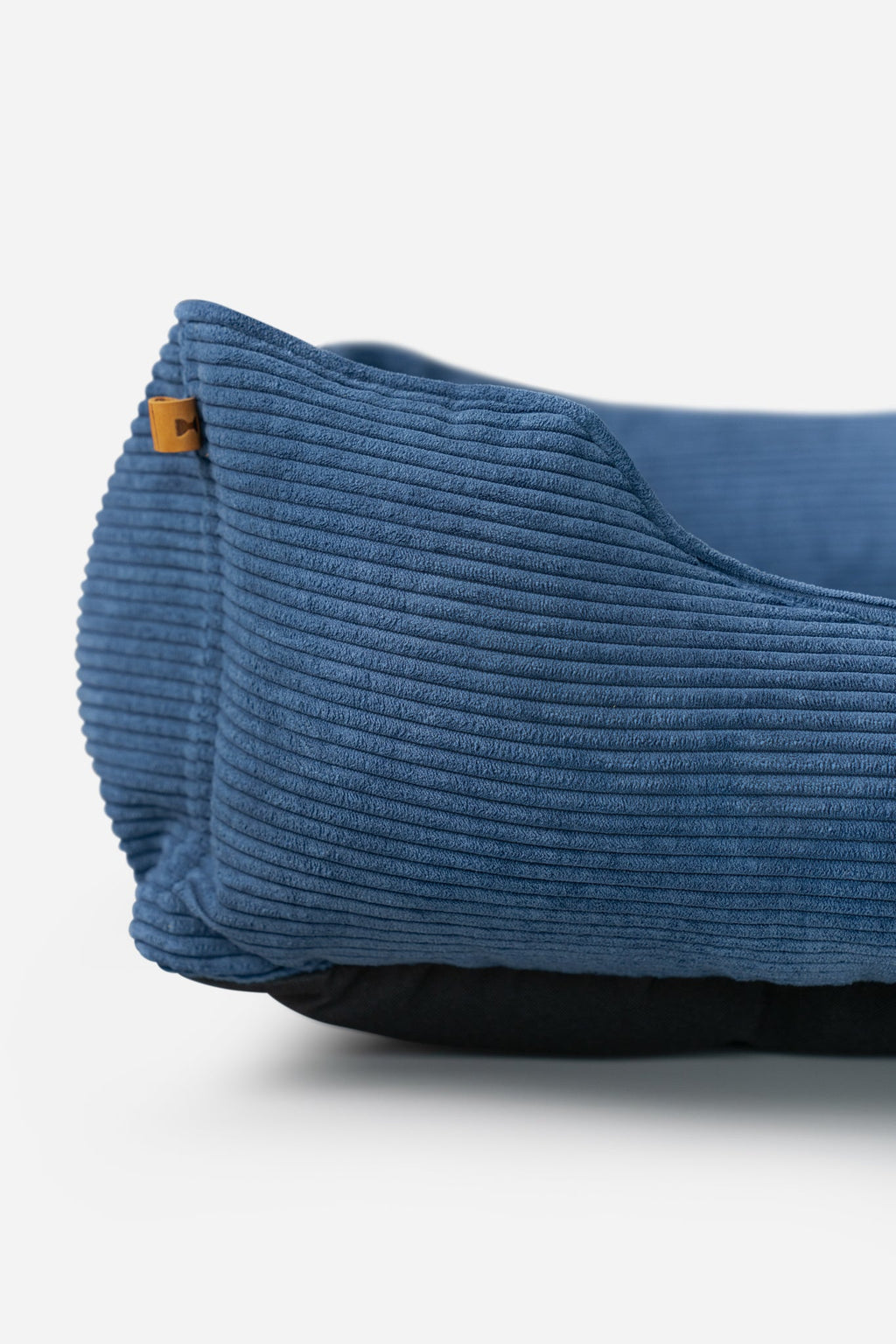 Chester & Lee - Fancy Corduroy Sleeper Dog Bed Blue