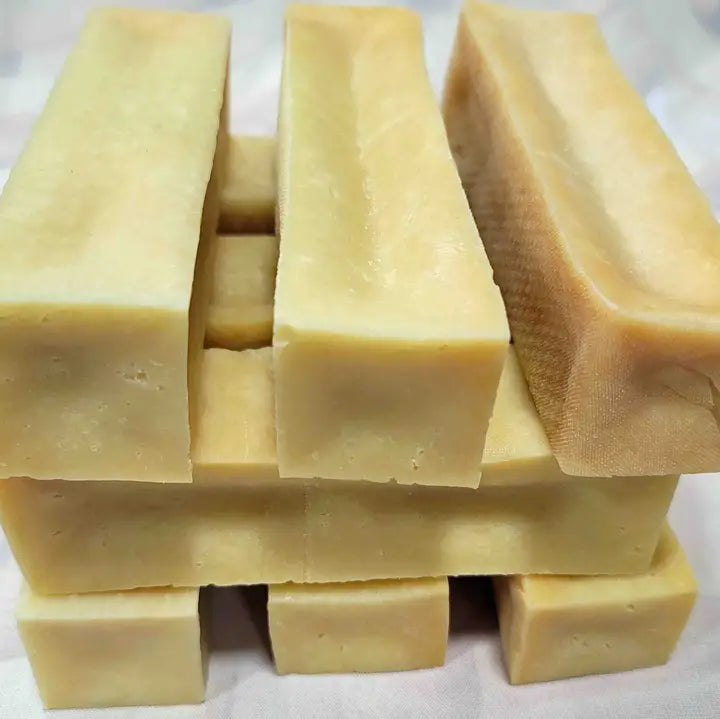 Large Himalayan Yak Cheese Dog Chews cheese