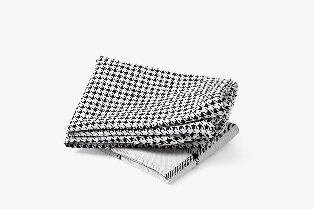 Houndstooth - Dog Bed or Bed Cover